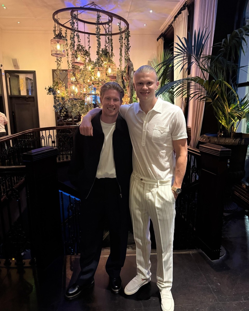 国足23人名单难产！伊万做出排除决策，申花与蓉城球员或面临缺席沙特之战