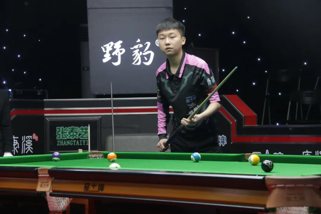 坚持诉诸法 坚持诉诸法