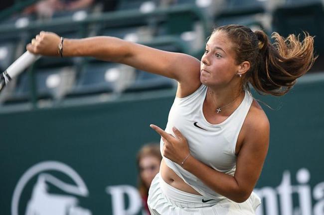 球队一度陷 球队一度陷