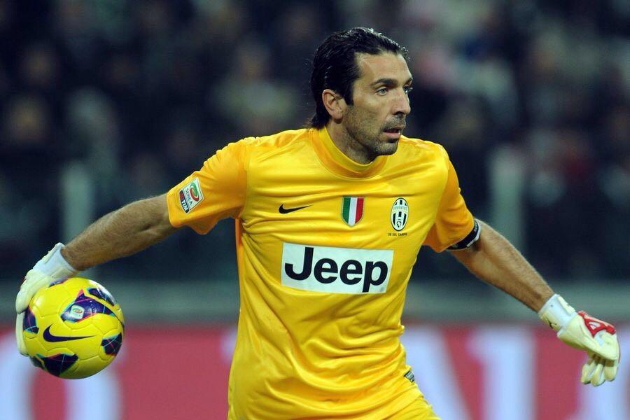 众席向来是 众席向来是